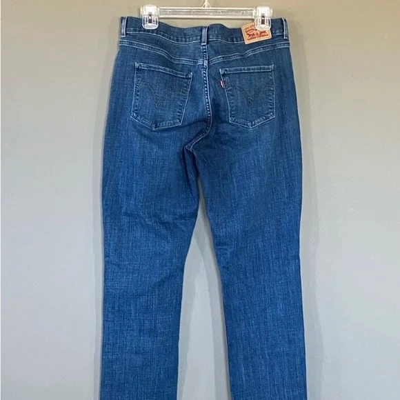 COPY - Women’s Classic Jeans - Picture 2 of 5